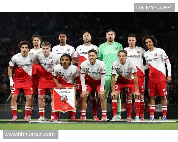 英超劲旅盯上AC米兰防守大师,传闻又一巨头欲挖角!